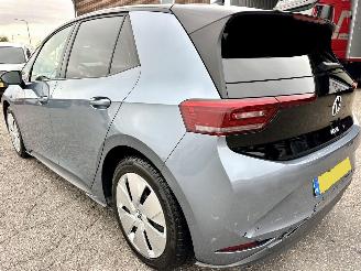 Volkswagen ID.3 gereserveerd Pro 58kWh 145pk aut - 26dkm nap - navi - camera - massage l+r - keyless - front + line assist - pdc v+a picture 5