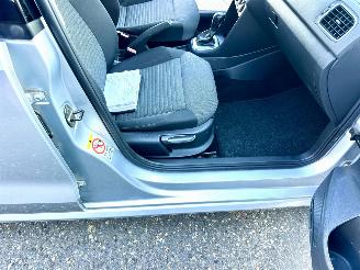 Volkswagen Polo Gereserveerd 1.4-16V 86pk dsg aut Comfortl 5drs - nap - airco - cruise - 4x elektr ramen - esp - boekjes + 2x sleutels op afstandbed picture 37