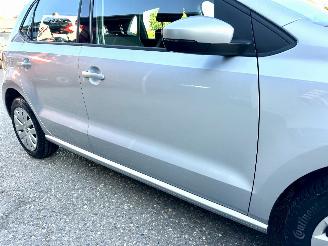 Volkswagen Polo Gereserveerd 1.4-16V 86pk dsg aut Comfortl 5drs - nap - airco - cruise - 4x elektr ramen - esp - boekjes + 2x sleutels op afstandbed picture 81
