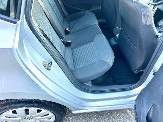 Volkswagen Polo Gereserveerd 1.4-16V 86pk dsg aut Comfortl 5drs - nap - airco - cruise - 4x elektr ramen - esp - boekjes + 2x sleutels op afstandbed picture 36