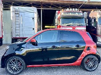 škoda osobní automobily Smart Forfour 1.0 Turbo 90pk Brabus - pano - nap - navi - pdc - leer - stoelverw - privacy glass - airco - cruise contr 2016/9