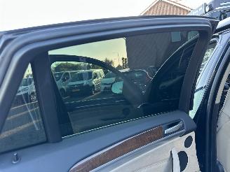 BMW X6 xDrive50i 4.4 TwinTurbo 408pk 8-traps aut + f1 Exe - facelift - hud - 22 inch - softclose - stuurverw - keyless picture 47