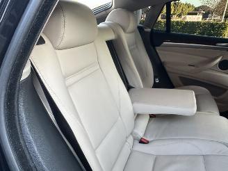 BMW X6 xDrive50i 4.4 TwinTurbo 408pk 8-traps aut + f1 Exe - facelift - hud - 22 inch - softclose - stuurverw - keyless picture 45