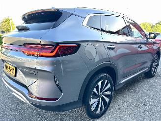BYD Seal U 1.5 DM-i Plug-In Hybrid 180pk aut FWD Boost - pano - nap - head up - stuurverw - stoelkoeling - infinity picture 5