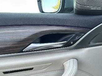 BMW 5-serie 540i 340pk aut M-Sport - schuifdak - nap - head up - stoelkoeling - 360cam - softclose - harman/kardon - performance picture 48