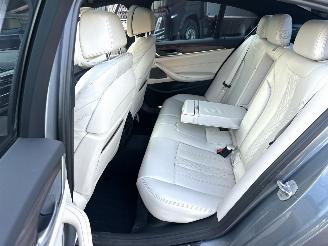 BMW 5-serie 540i 340pk aut M-Sport - schuifdak - nap - head up - stoelkoeling - 360cam - softclose - harman/kardon - performance picture 63