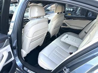 BMW 5-serie 540i 340pk aut M-Sport - schuifdak - nap - head up - stoelkoeling - 360cam - softclose - harman/kardon - performance picture 62