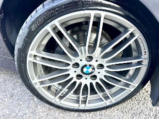 BMW 3-serie 318i 2.0 129pk 6-bak Executive sedan - xenon - clima - 58dkm - 19 inch performance + 4x goede hankook picture 12