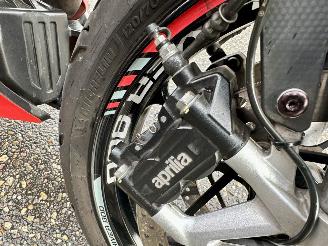 Aprilia  SHIVER 900 - led knipperlichten - drive modus - carbon spatbord - verstelbaar achterveer - stickersset picture 36