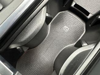 Volvo V-60 2.0 B3 Hybrid 8-traps aut Momentum - 49dkm nap - navi - camera - leer - stoel + stuurverw - CarPlay picture 70