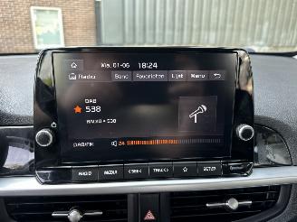 Kia Picanto 1.0 DPi 67pk DynamicLine 5drs - nap - camera - front assist - airco - cruise - carplay - lmv - lichtsensor picture 37