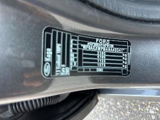 Ford Kuga 1.5 EcoB Turbo 150pk 6-bak ST-Line - nap - navi - xenon - park assist - leer + alcantara - zwarte hemel - keyless picture 53