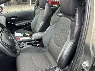 Toyota Corolla 1.8 Hybrid aut + lpg/g3 Executive - 64dkm nap - pano - head up - keyless - kuipstoelen - lpg/g3 onderbouw picture 22