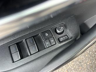 Toyota Corolla 1.8 Hybrid aut + lpg/g3 Executive - 64dkm nap - pano - head up - keyless - kuipstoelen - lpg/g3 onderbouw picture 39