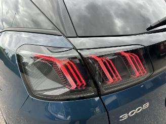 Peugeot 3008 1.6 HYbrid 225pk aut + f1 Allure Pack Bus - nap - nav - camera - keyless entry + start  - line + side assist picture 82