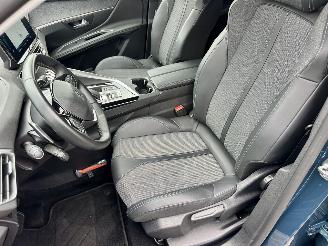 Peugeot 3008 1.6 HYbrid 225pk aut + f1 Allure Pack Bus - nap - nav - camera - keyless entry + start  - line + side assist picture 42