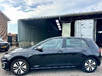 Volkswagen e-Golf Gereserveerd 136pk automaat highline 5drs - nap - 1e eig - front + line + side assist - keyless - leer - stoelverw - defa alarm picture 1