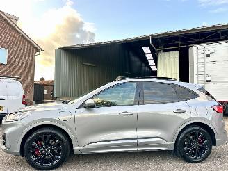 Voiture accidenté Ford Kuga 2.5 PHEV Aut ST-Line 2020/12