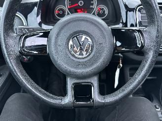Volkswagen Up! 1.0 60pk High Up! Bluem. 5drs - nap - pano  - leer - stoelverw - airco - cruise - pdc - privacy glass picture 28
