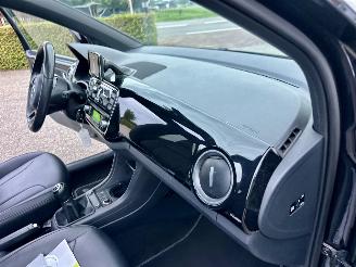 Volkswagen Up! 1.0 60pk High Up! Bluem. 5drs - nap - pano  - leer - stoelverw - airco - cruise - pdc - privacy glass picture 39
