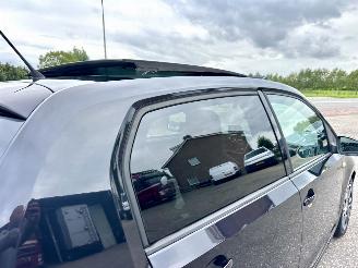 Volkswagen Up! 1.0 60pk High Up! Bluem. 5drs - nap - pano  - leer - stoelverw - airco - cruise - pdc - privacy glass picture 73