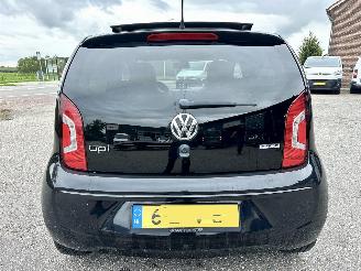 Volkswagen Up! 1.0 60pk High Up! Bluem. 5drs - nap - pano  - leer - stoelverw - airco - cruise - pdc - privacy glass picture 75