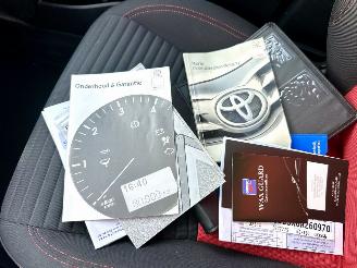 Toyota Yaris 1.3 VVT-i 99pk aut + f1 Dynamic - 48dkm nap - 1e eig - navi - cam - pdc v+a - airco - cruise - parelmoer picture 31