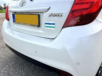 Toyota Yaris 1.3 VVT-i 99pk aut + f1 Dynamic - 48dkm nap - 1e eig - navi - cam - pdc v+a - airco - cruise - parelmoer picture 68