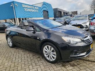 Unfallwagen Opel Cascada Cascada 1.6 Turbo AUTOM Innovation  180 PK rijdbaar 2018/7