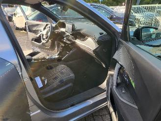 Peugeot e-2008 e-2008 EV Active 54 kWh Range 406 km rijdbaar nwpr €43000 picture 15