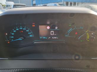 Peugeot e-2008 e-2008 EV Active 54 kWh Range 406 km rijdbaar nwpr €43000 picture 17