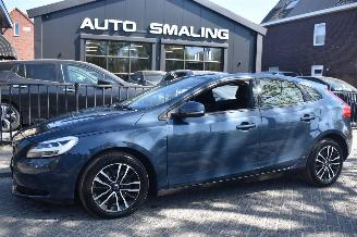 skadebil auto Volvo V-40 1.5 T2 Kinetic 122Pk *Navi/Clima/Stoelverwarrming 2020/9