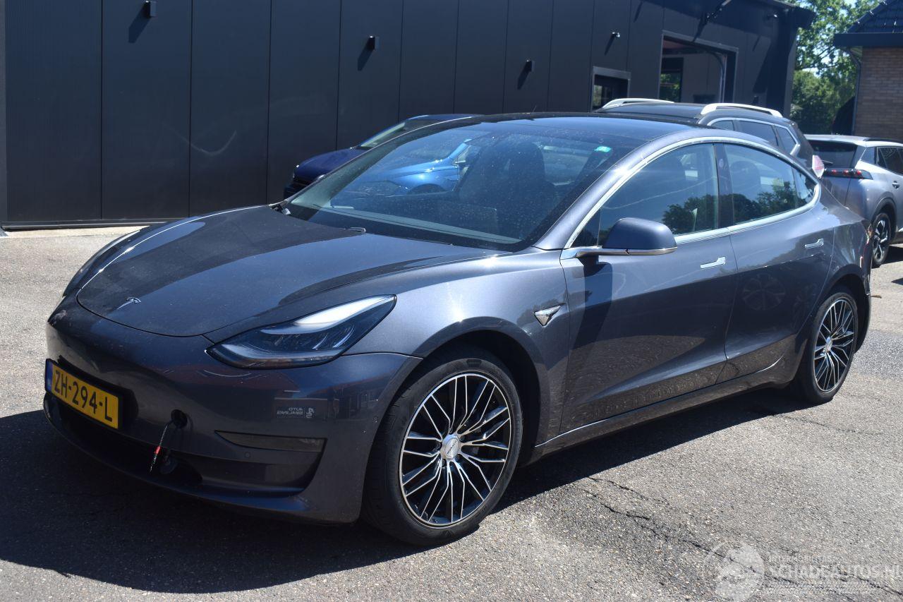 Tesla Model 3 75Kwh Long Range AWD 3FASE 351Pk *Navi/Clima/Leder/Panorama/Camera