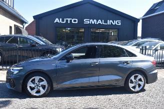 Audi A3 LIMOUSINE 30 TFSI S Edition 110Pk *Navi/Clima picture 1