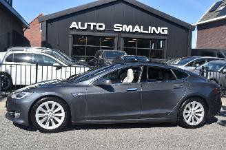 Voiture accidenté Tesla Model S 75D *Navi/Leder/Clima/Camera/Panorama 2016/9
