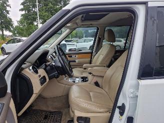 Land Rover Discovery 4 3.0 DIESEL / MOTORSCHADE picture 10