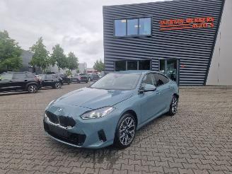 BMW 2-serie 220i GRAN COUPE picture 17