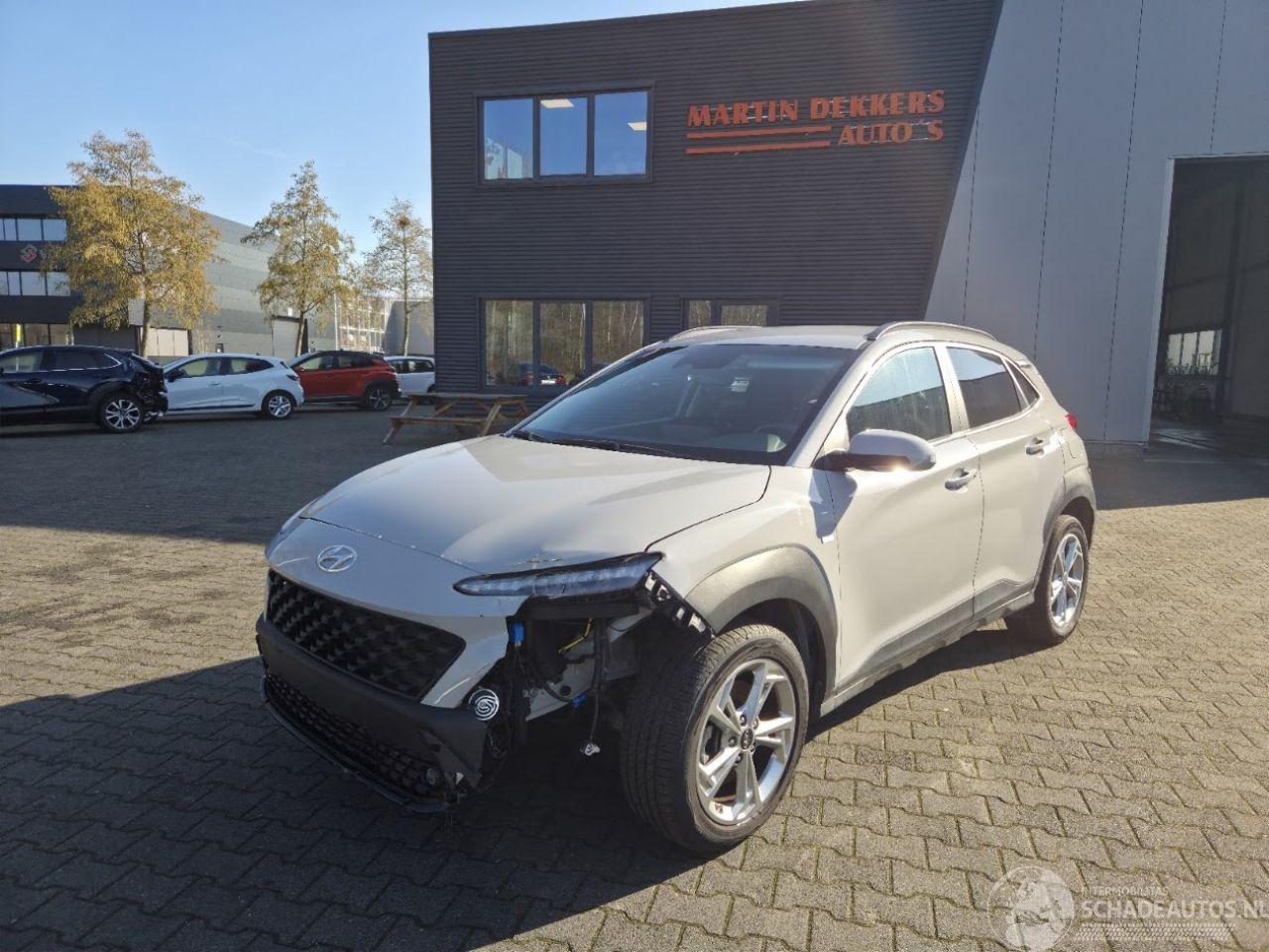 Hyundai Kona 88kw 48v / NAVI / CAMERA / CLIMA