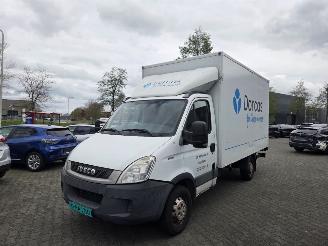 skadebil bedrijf Iveco Daily C-30C   3.0LTr  125kw / AIRCO 2011/9