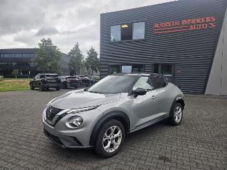 skadebil auto Nissan Juke AUTOMAAT / TWO TONE 2021/3