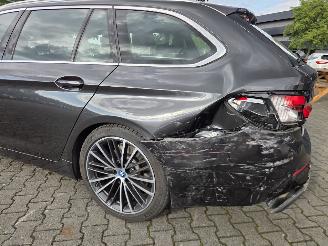 BMW 5-serie 530e Hybride / LEER SPORTINT / HEAD UPP / H&K AUDIO picture 6