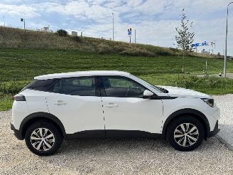 Peugeot 2008 1.2 PureTech Active clima navi nap picture 5