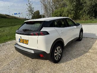 Peugeot 2008 1.2 PureTech Active clima navi nap picture 7