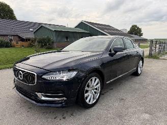 krockskadad bil auto Volvo S-90 2.0 T5 INSCRIPTION | BOWERS & WILKENS | TREKHAAK | NL-AUTO | CAMERA 2017/1