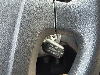 Kia Sportage 2.0 CVVT COMFORT | TREKHAAK | CRUISE | AIRCO picture 18