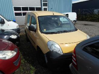 Damaged car Renault Kangoo 1.5dci 2008/12