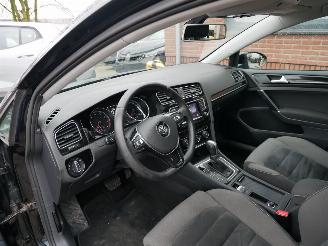 Volkswagen Golf HIGHLINE BI-XENON DSG ALCANTARA picture 8