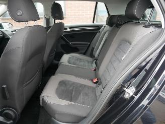 Volkswagen Golf HIGHLINE BI-XENON DSG ALCANTARA picture 14