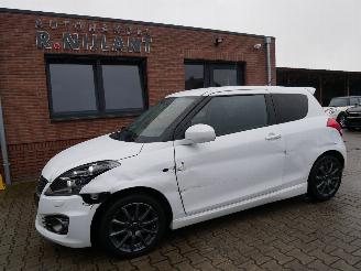 Voiture accidenté Suzuki Swift  2012/12