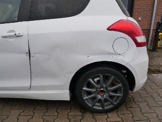 Suzuki Swift  picture 5